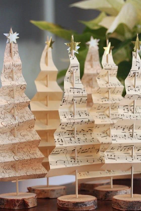15 ideias criativas para uma árvore de Natal não convencional – BLOG &  DECORE – Ateliê Revestimentos