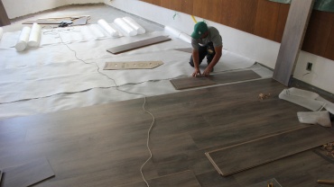 Instalação piso sobre piso pode reduzir custos em até 40%